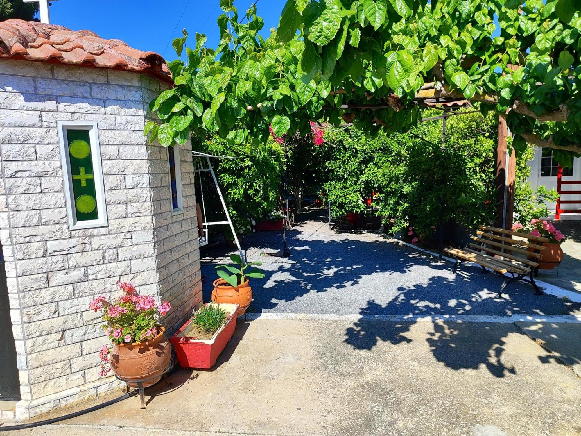 Cottonclub Villas 托隆 外观 照片