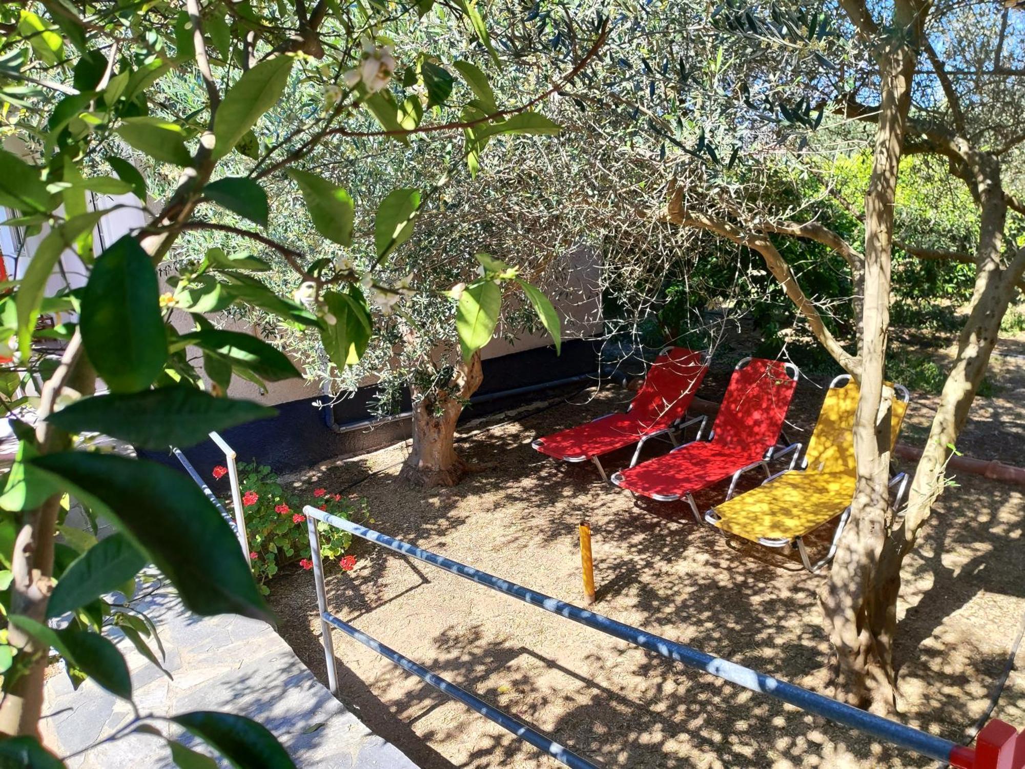 Cottonclub Villas 托隆 外观 照片